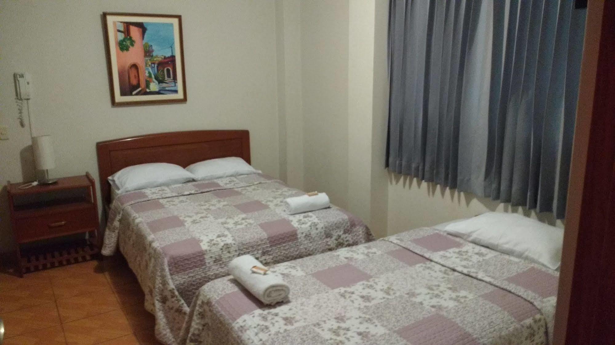 Hotel Colibri Chiclayo Exterior photo