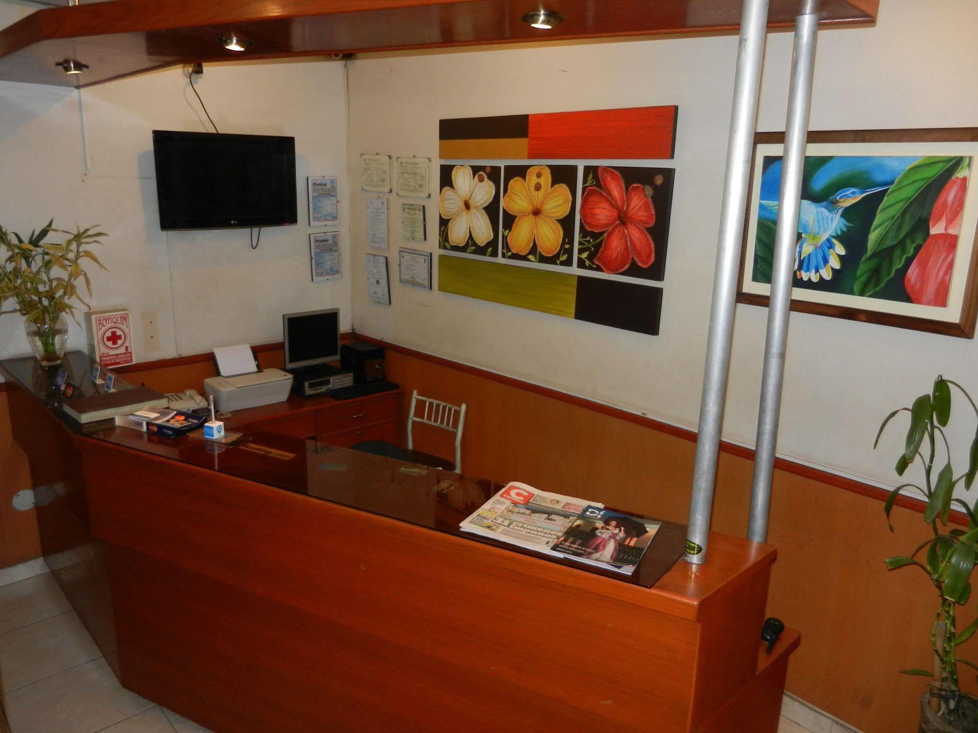 Hotel Colibri Chiclayo Exterior photo